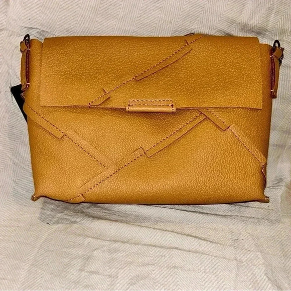 FALOR Genuine Tan Italian Leather Geometric Stitch Crossbody Clutch - Picture 1 of 7